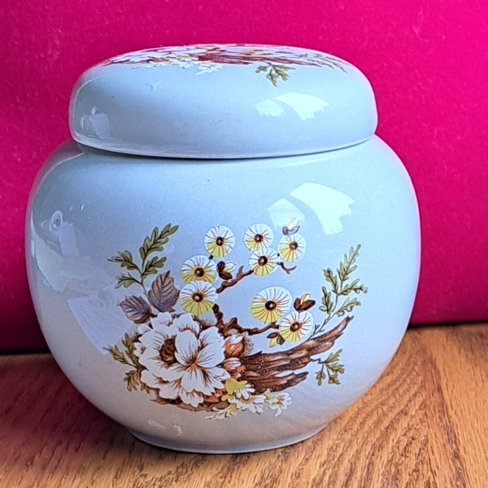 Ceramic Ginger jar With lid. Sadler 🏺🫙